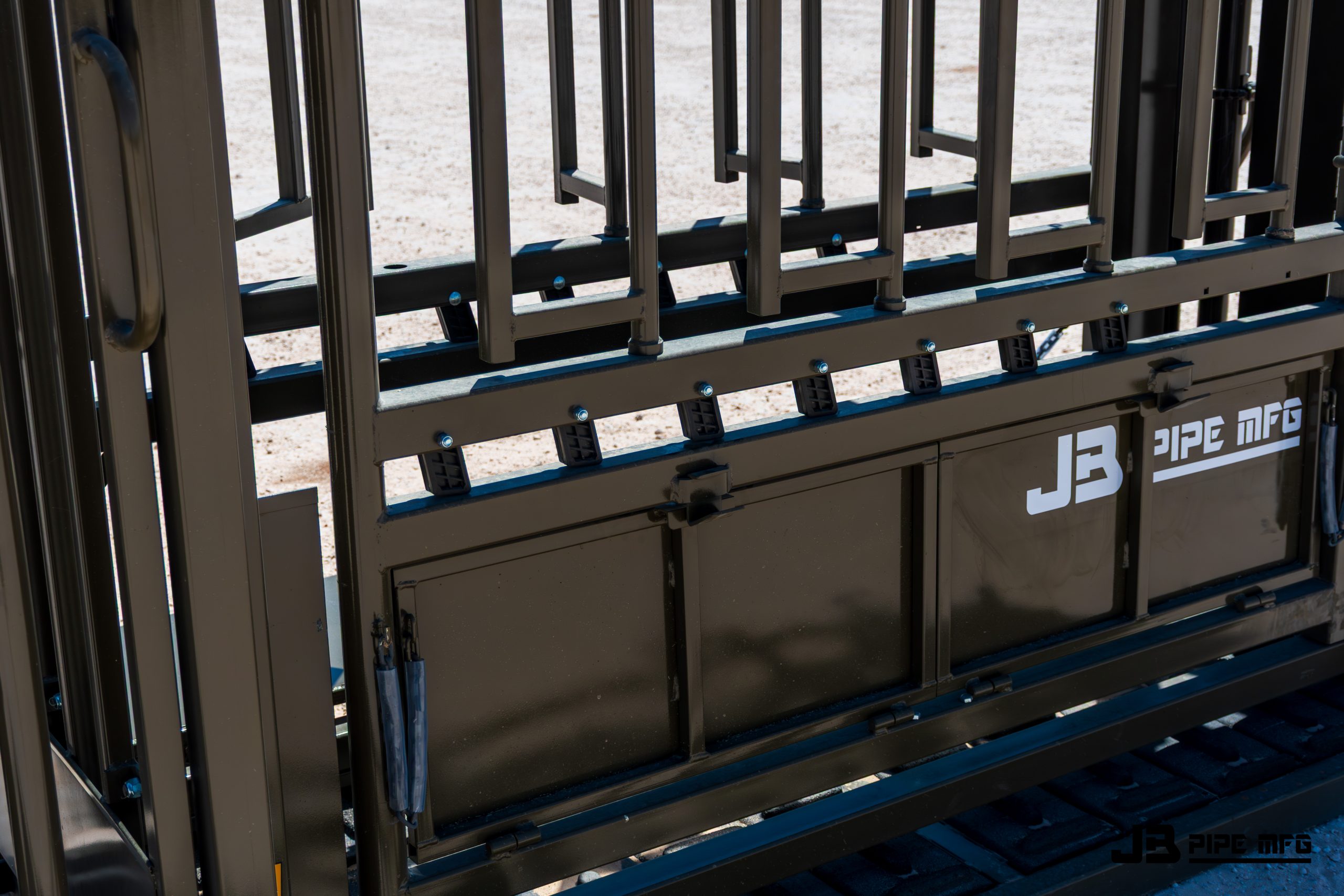 M620 Squeeze Chute | JB Pipe MFG M620 Squeeze Chute -20