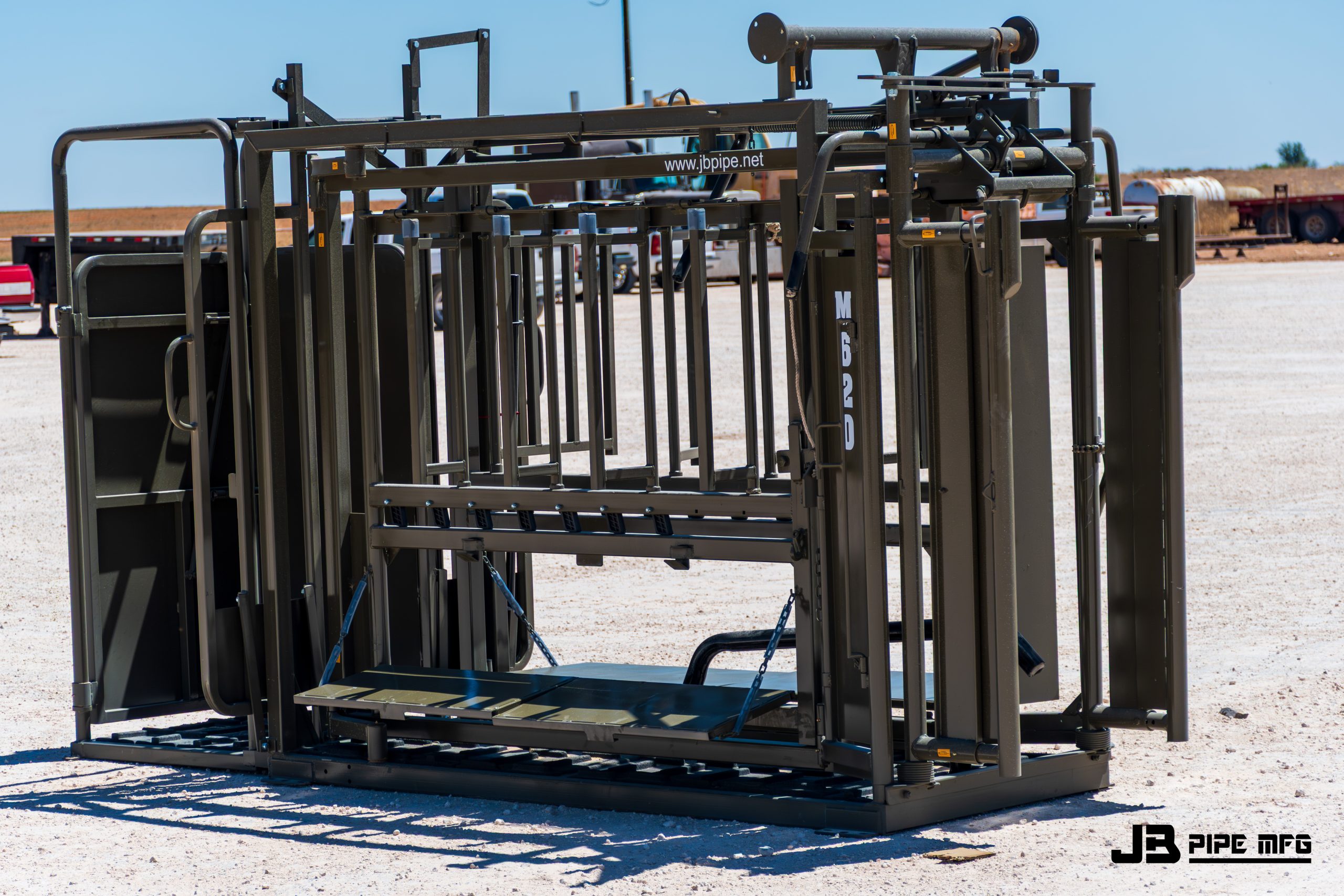 M620 Squeeze Chute | JB Pipe MFG M620 Squeeze Chute -4
